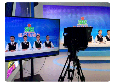 校园电视台演播室灯光搭建.png